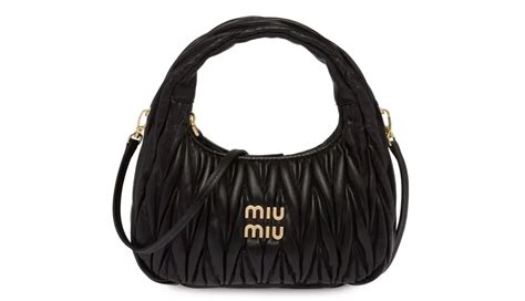 ≥ Vind miu miu in Tassen 